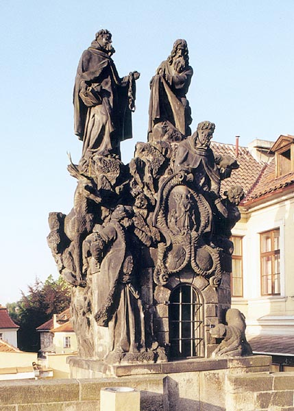 Ferdinand Brokoff: Felix und Johannes von Matha, zusammen mit Iwan, 1714, Statue auf der Karlsbrücke in Prag, 1714