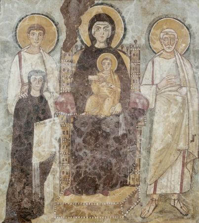 Maria</a> mit Felix und Adauctus, Fresko, um 550, in den Katakomben der Commodilla in Rom