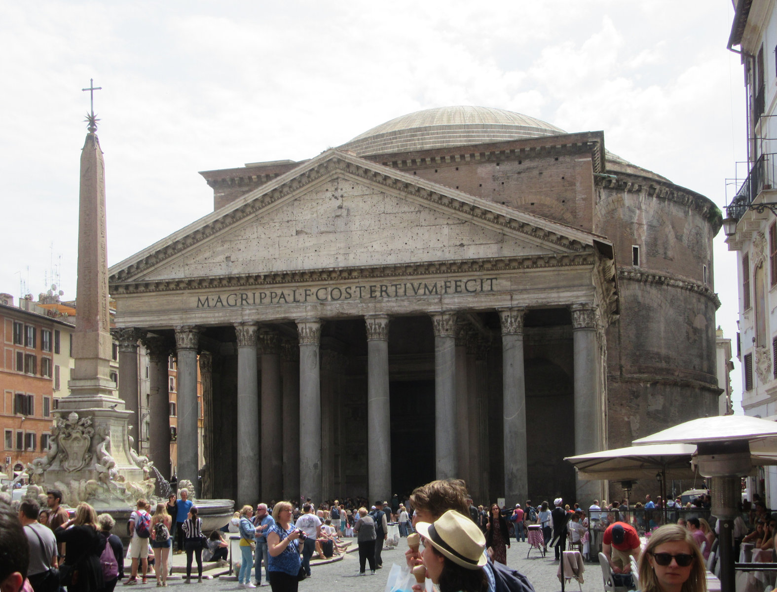 Die Kirche Santa Maria ad Martyres in Rom, allgemein noch immer als Pantheon bezeichnet
