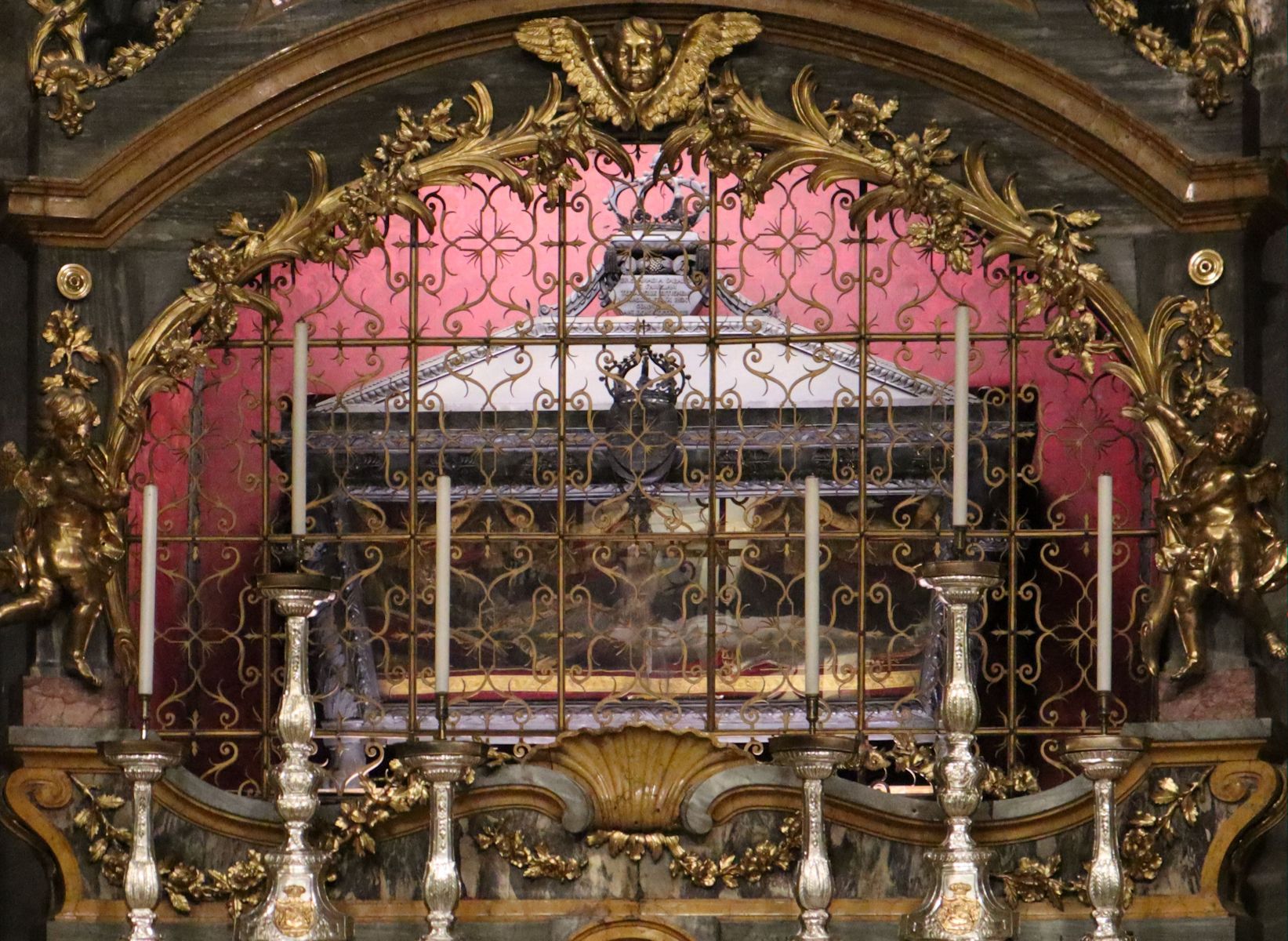 Reliquien im Dom in Vercelli