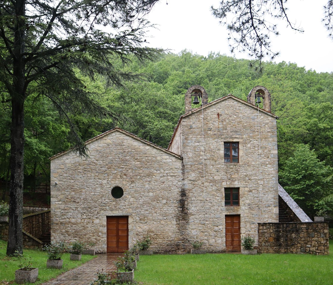 ehemaliges Benediktinerkloster Santa Maria Mater Domini in Fraine, heute ein Marien-Wallfahrtsort