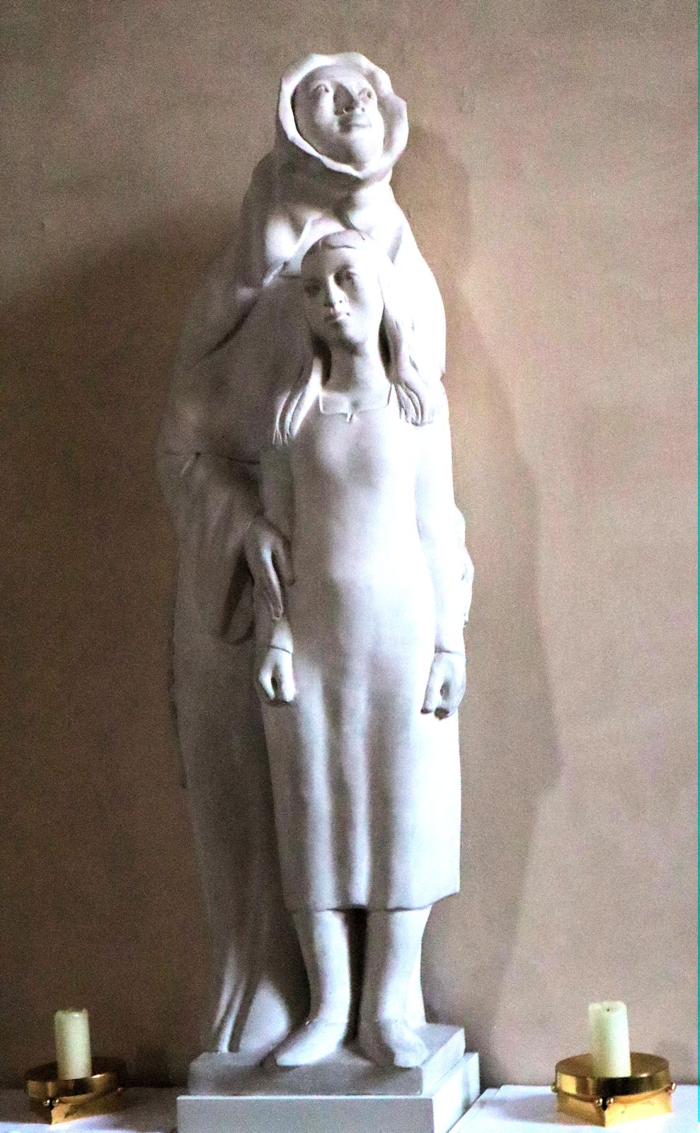 Lothar Forster: Statue, 1987/1988, in der Kirche des Klosters Oberzell bei Würzburg, Kopie des Originals im Dom in Würzburg