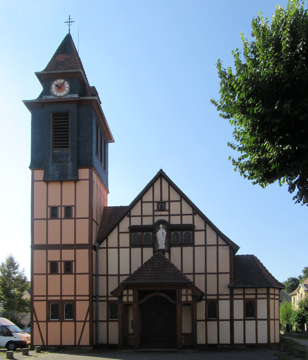 Kirche St-Arbogast im Stadtteil Montagne Verte in Straßburg