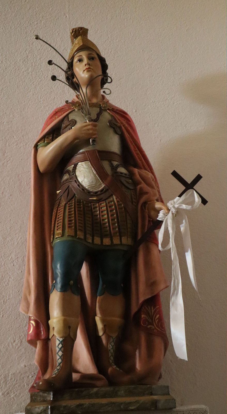 Statue in der Pfarrkirche in Loceri