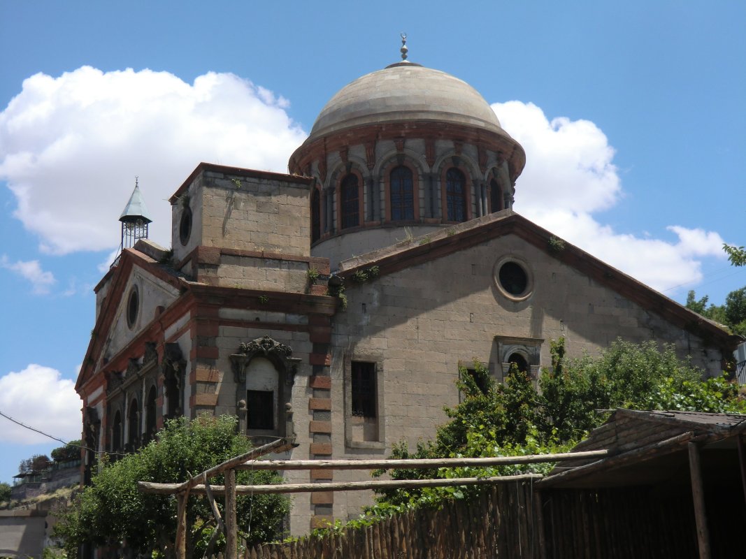Syrisch-Orthodoxe „Panagia”-Kirche, Kirche der Jungfrau (Maria), heute die Yaman-Dede-Moschee, in Talaş bei Kayseri