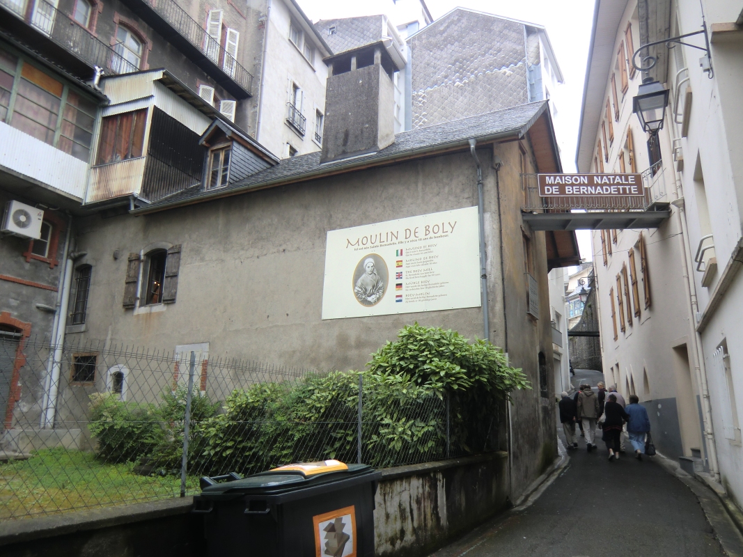 In der Altstadt liegt Bernadettes Geburtshaus, die frühere Mühle Boly