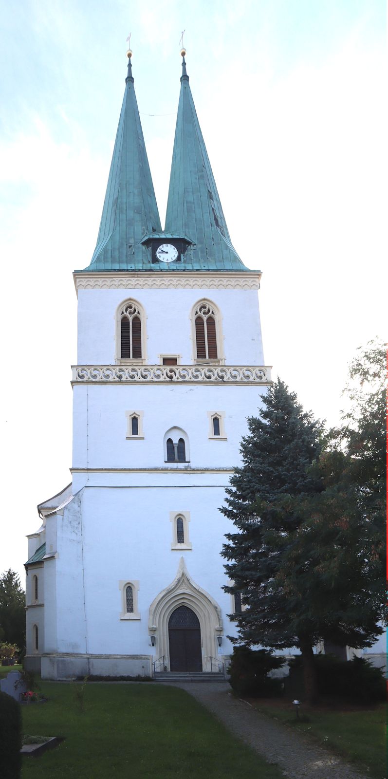 die 1076 im Kern angeblich von Bischof Benno von Meißen gegründete, heute evangelische Kirche in Göda