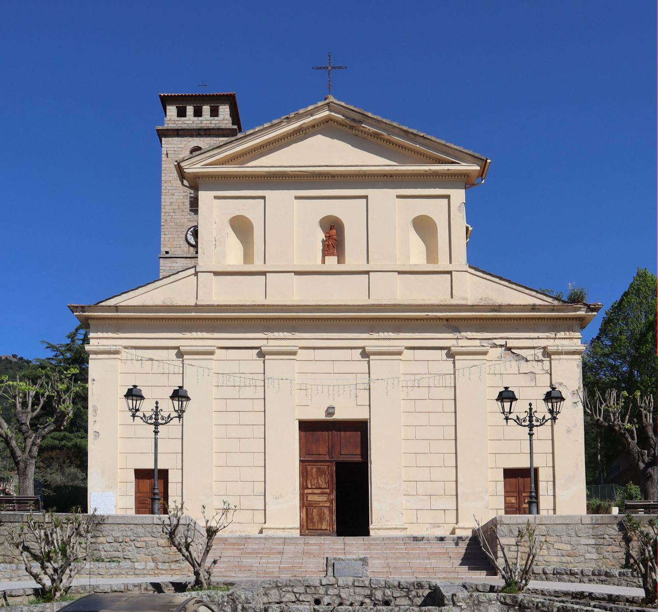 Pfarrkirche in Vico