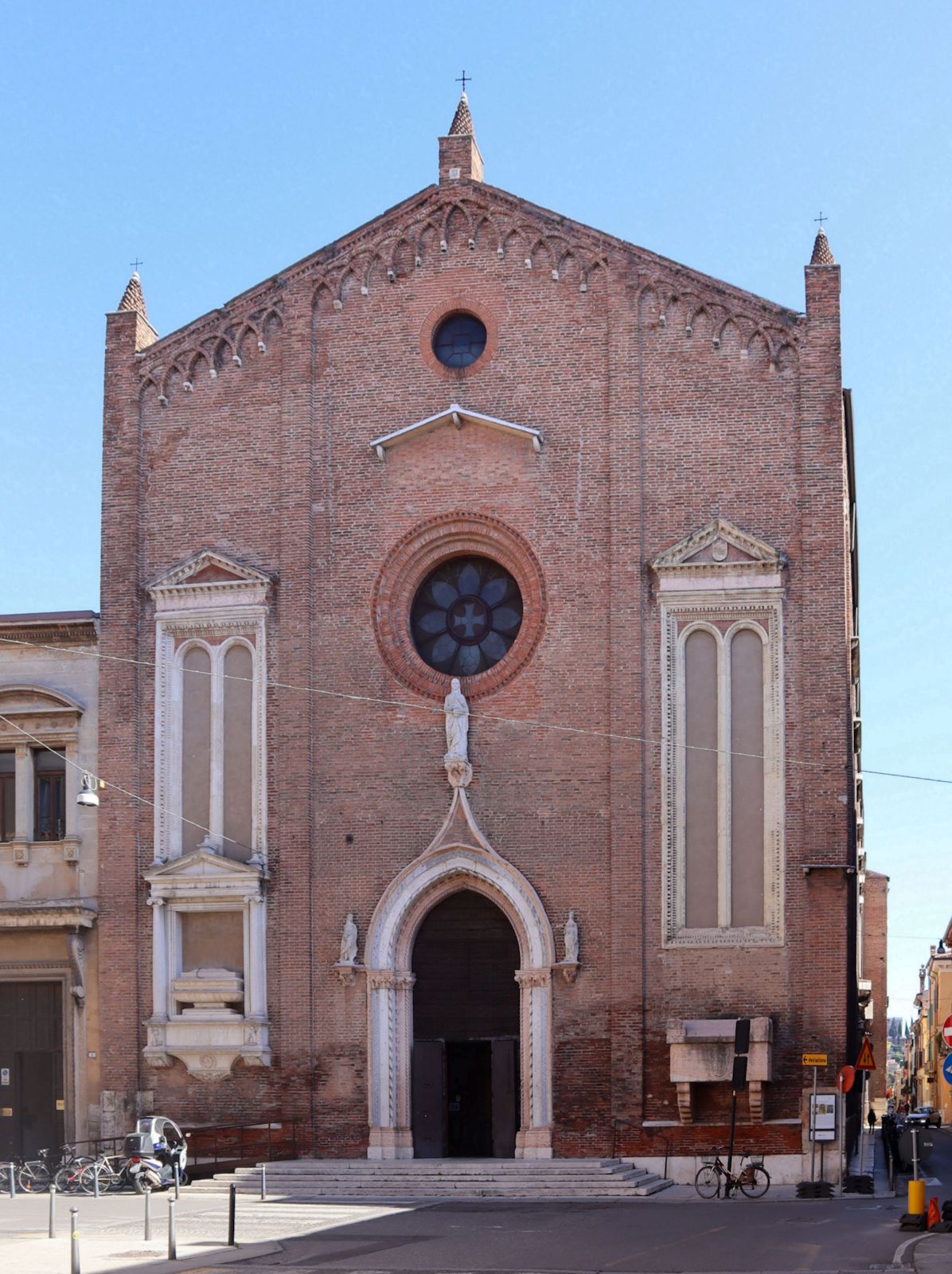 Kirche Sant'Eufemia in Verona