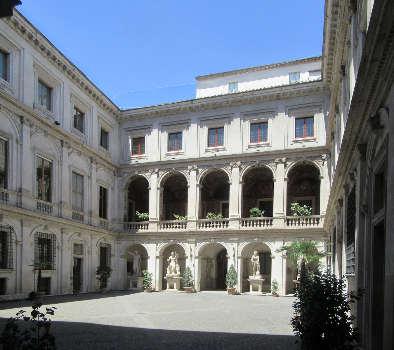 Innenhof des Palazzo Altemps in Rom