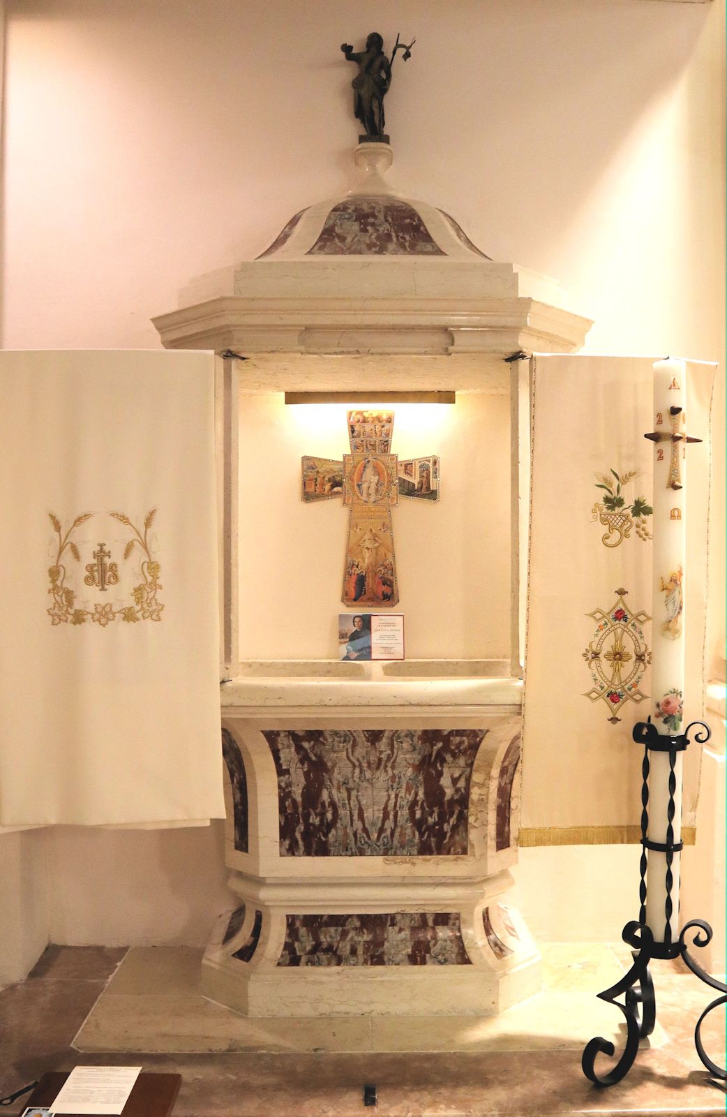 Gedenkstätte für Gaetana Sterni in der Kirche in Cassola