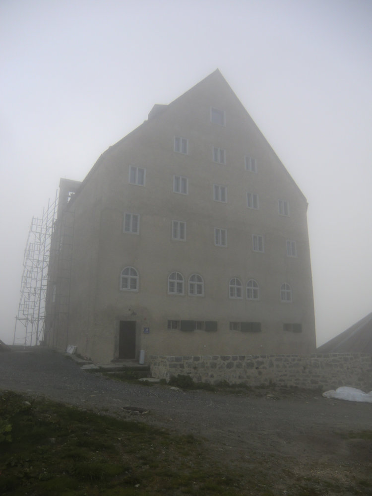 Kapelle und Hospiz auf dem Gotthard-Pass