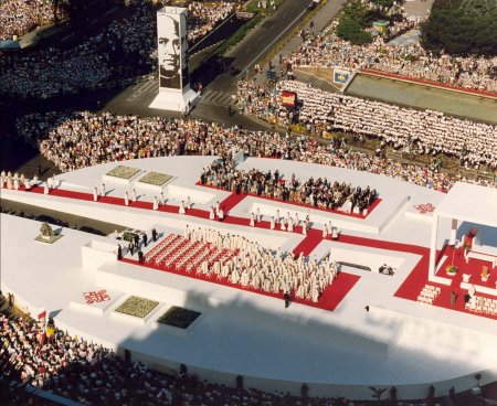 Feier zur Heiligsprechung durch Papst Johannes Paul II. in Madrid 1993