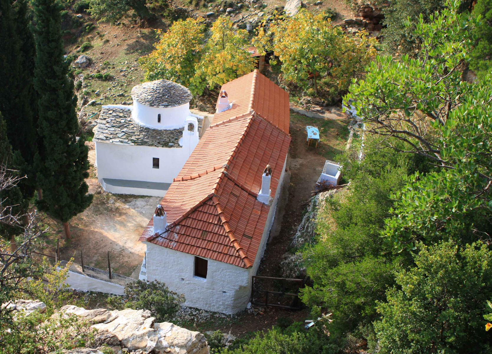Kloster „Agios Taxiarchis” auf Skopelos
