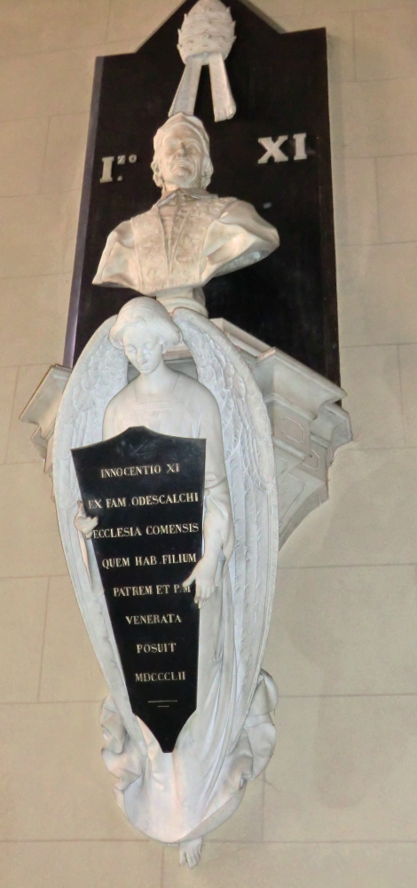 Gedenktafel für Innozenz XI. in der Kathedrale in Como