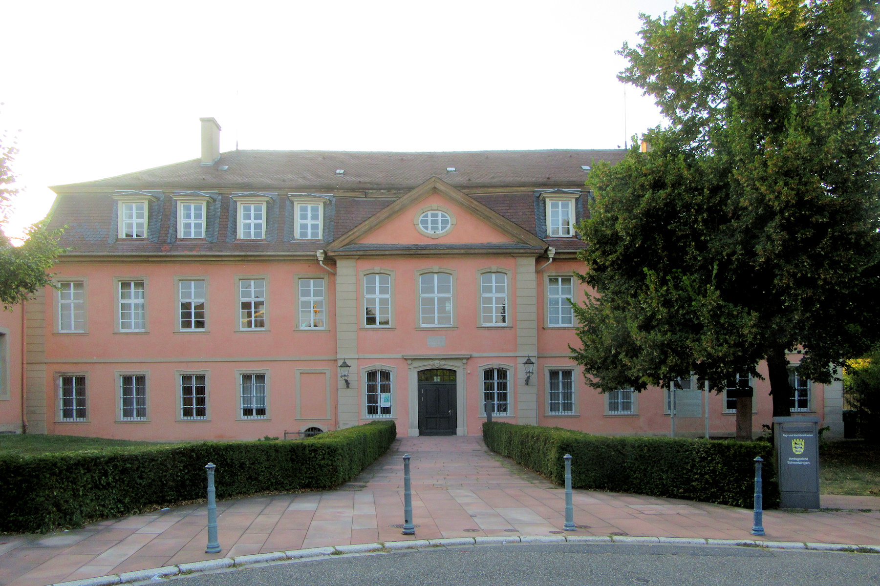 Haus des Garteninspektors des Schlosses in Schwetzingen, heute Amtsgericht
