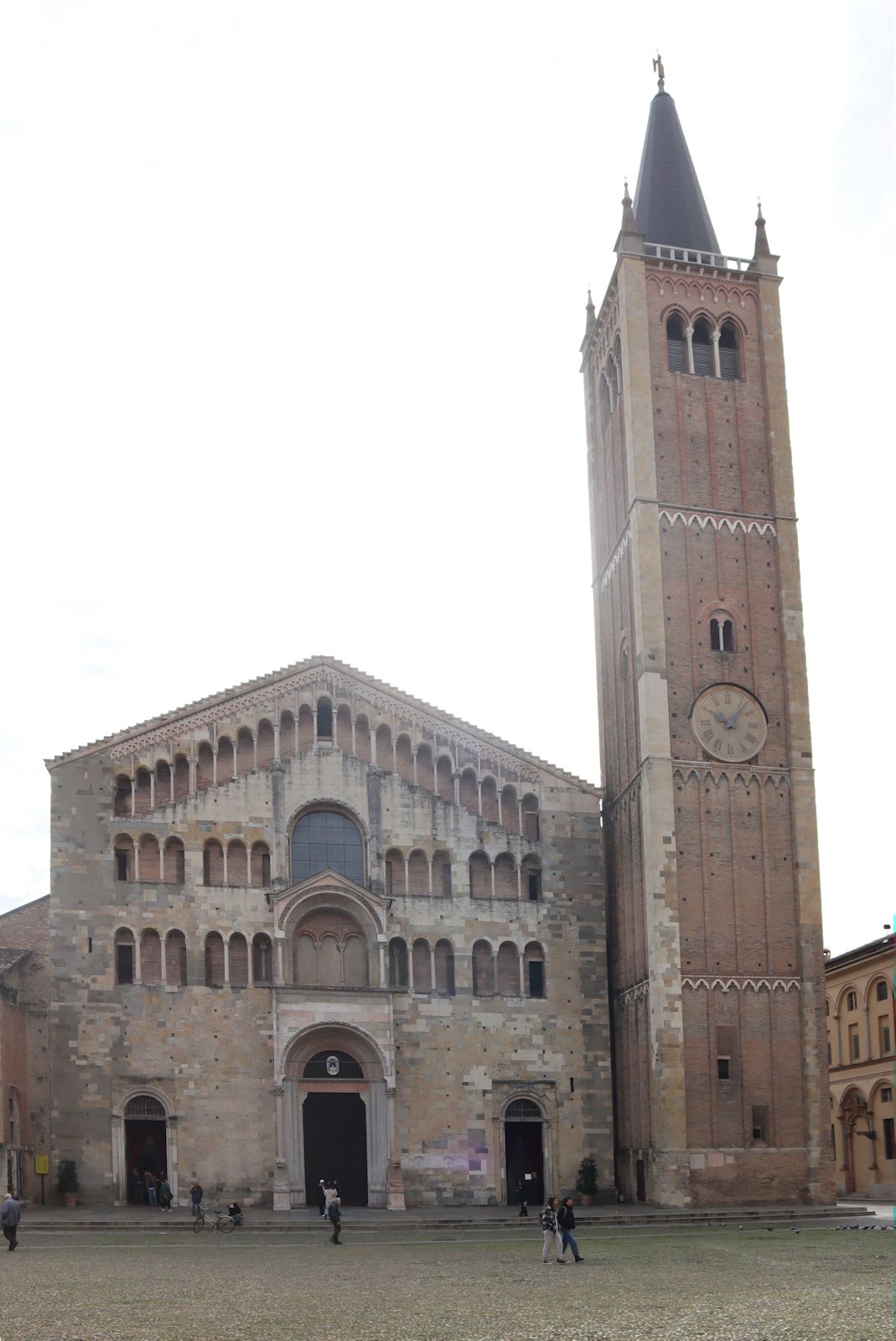 Kathedrale n Parma