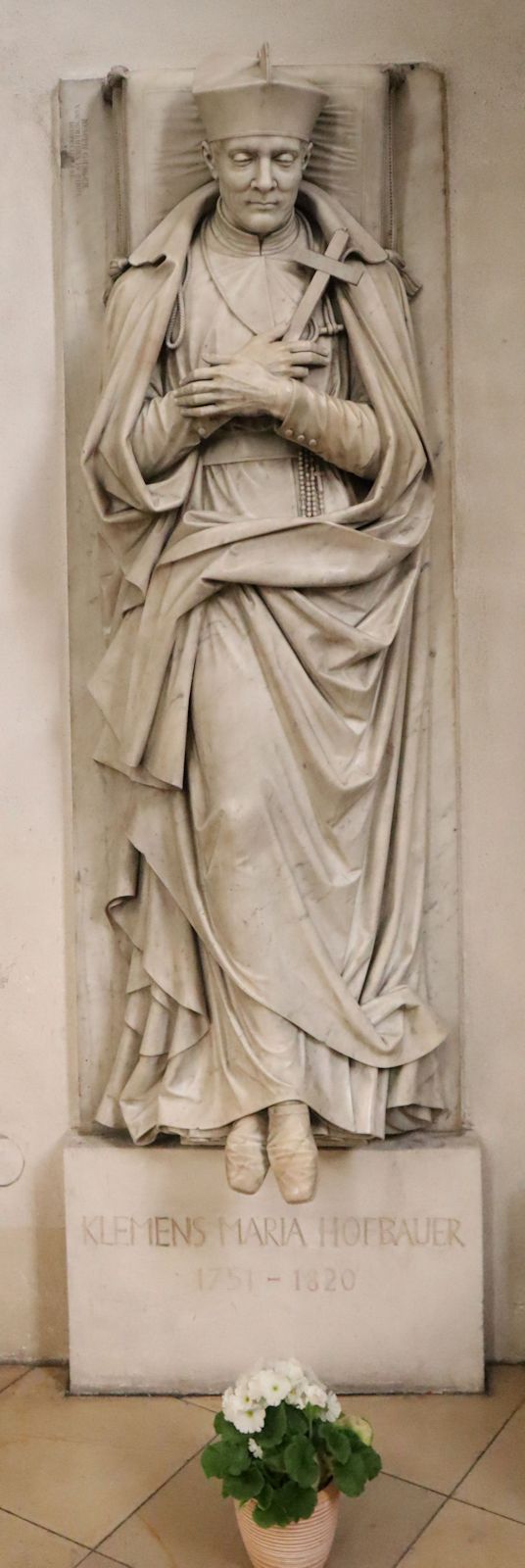 Hanns Gasse: Grabplatte, 1859 bis 1862, in der Kirche Maria am Gestade in Wien
