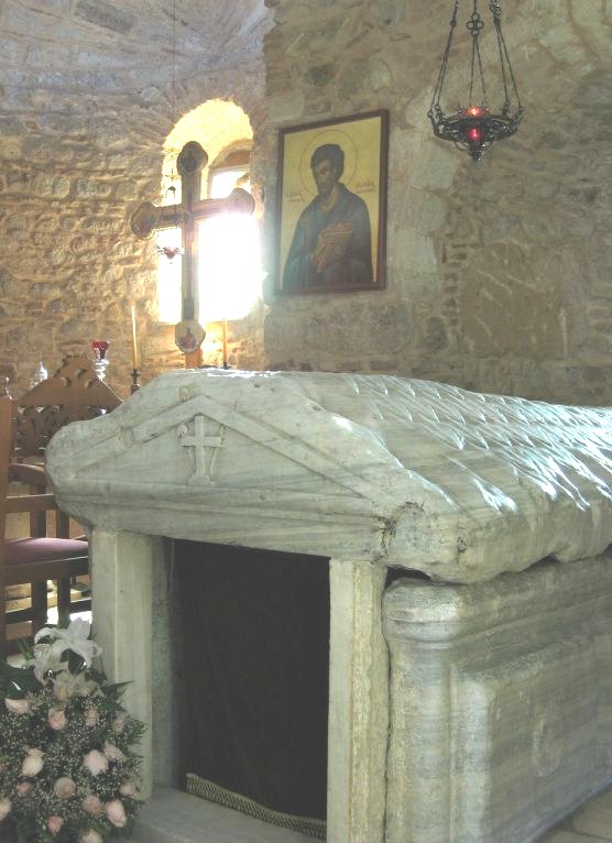 Lukas' Grab, 2. Jahrhunder, ursprünglich Grabmal der römischen Familie Nidimos-Zosimos, in der Lukaskirche in Theben - dem heutigen Thiva