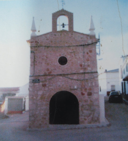 Kapelle „des verschlossenen Kreuzes” in Santa María de Los Llanos, damals Sitz der republikanischen Garde