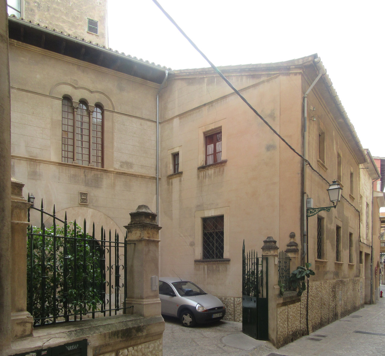 Kirche und Kloster der Missionar von den heiligsten Herzen Jesu und Mariä in Palma di Mallorca