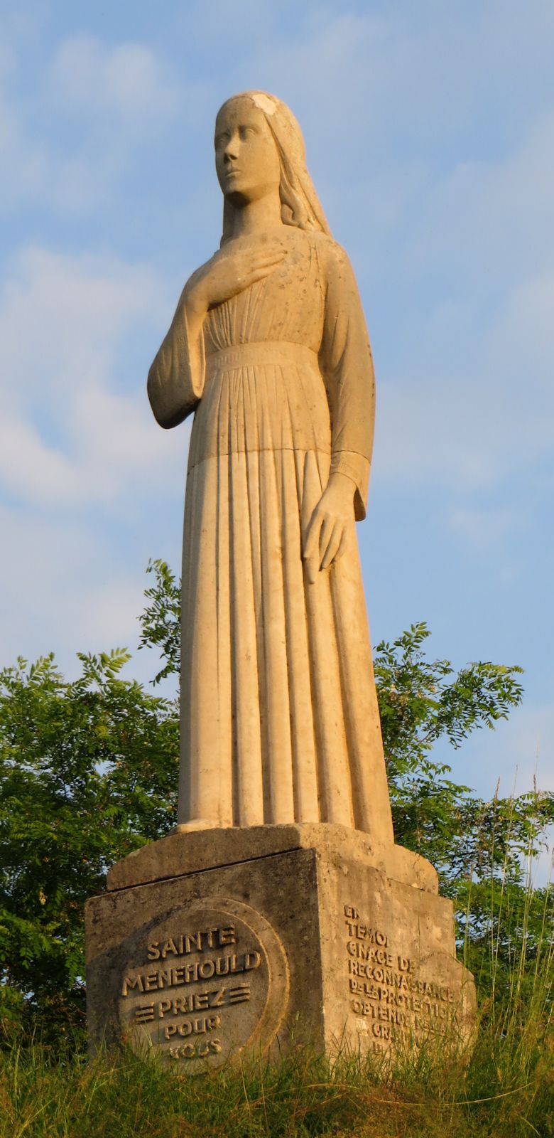 Statue in Sainte-Ménéhould