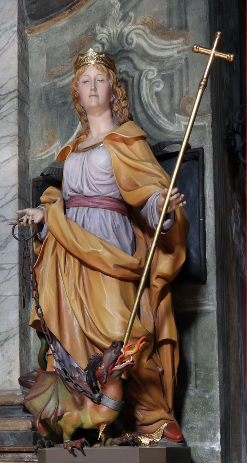 Statue in der Kirche des ehemaligen Priesterseminars in Cremona