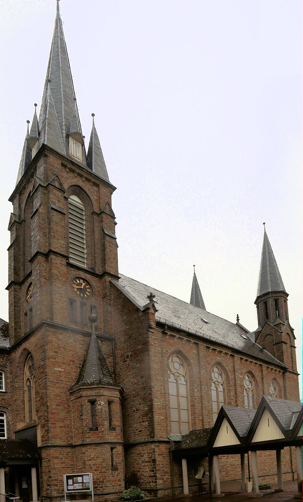 Mutterhauskirche der „Franziskanerinnen von Waldbreitbach”