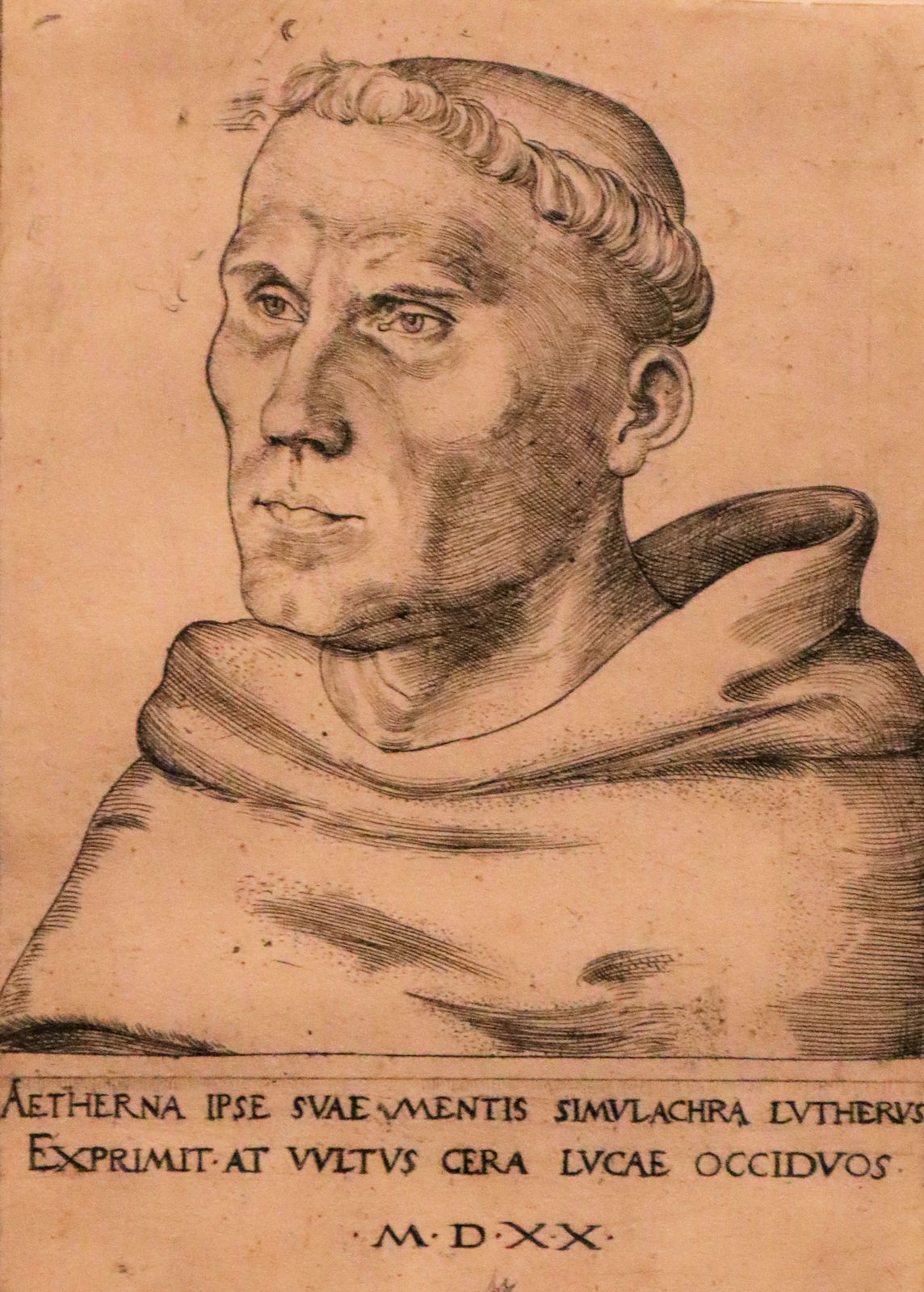 Lukas Cranach der Ältere: Martin Luther als Mönch, Kupferstich, 1520, Nachdruck von der Originalplatte, um 1580, im Lutherhaus in Wittenberg