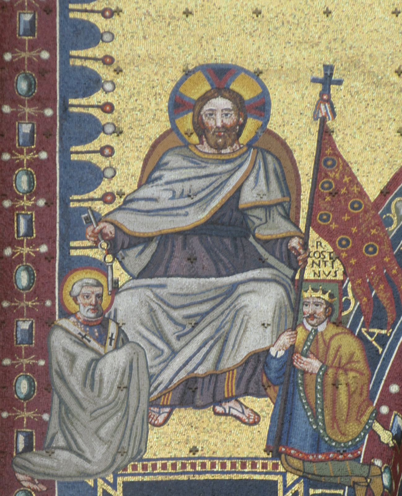 Mosaik: Christus überreicht Petrus die Schlüssel des Himmels und Kaiser Konstantin „dem Großen” die Regierungsgewalt, Apsis aus dem Speisesaal des alten Lateranspalastes, heute am Sanktuarium Scala Santa in Rom
