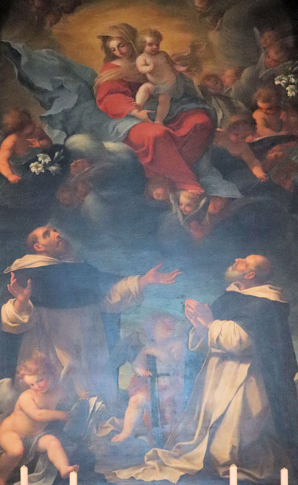 Altarbild: Petrus (links) und Dominikus vor Maria, im Sanktuarium in Seveso