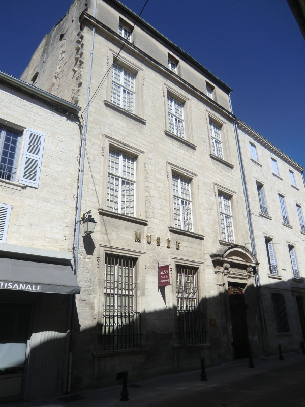 Petrus' Sterbehaus, der Landsitz des Kardinals de Pampelune in Villeneuve-lès-Avignon, heute nach Petrus benanntes Museum mit Objekten klassischer religiöser Kunst