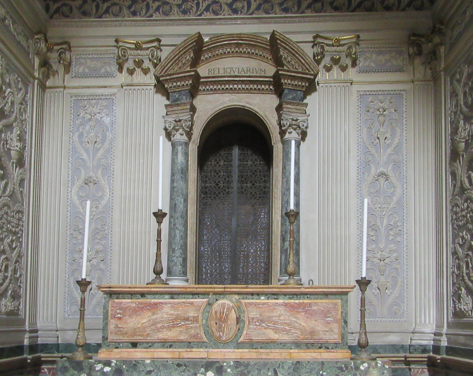 Reliquarium in der Mutterkirche Santa Maria La Cave in Lentini