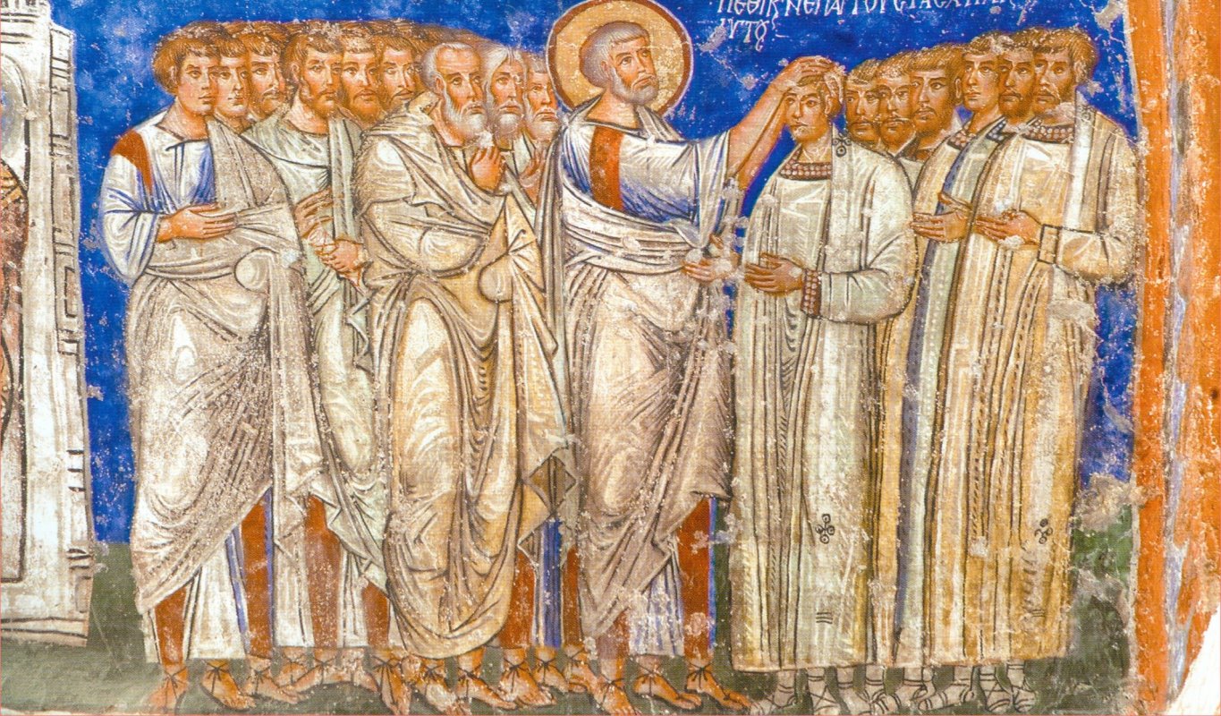 Wandgemälde: Petrus weiht im Beisein der Apostel und von Vertretern der Urgemeinde (links) die sieben neuen Diakone, in der Tokalı-Kirche im Freilicht-Kirchenmuseum in Göreme