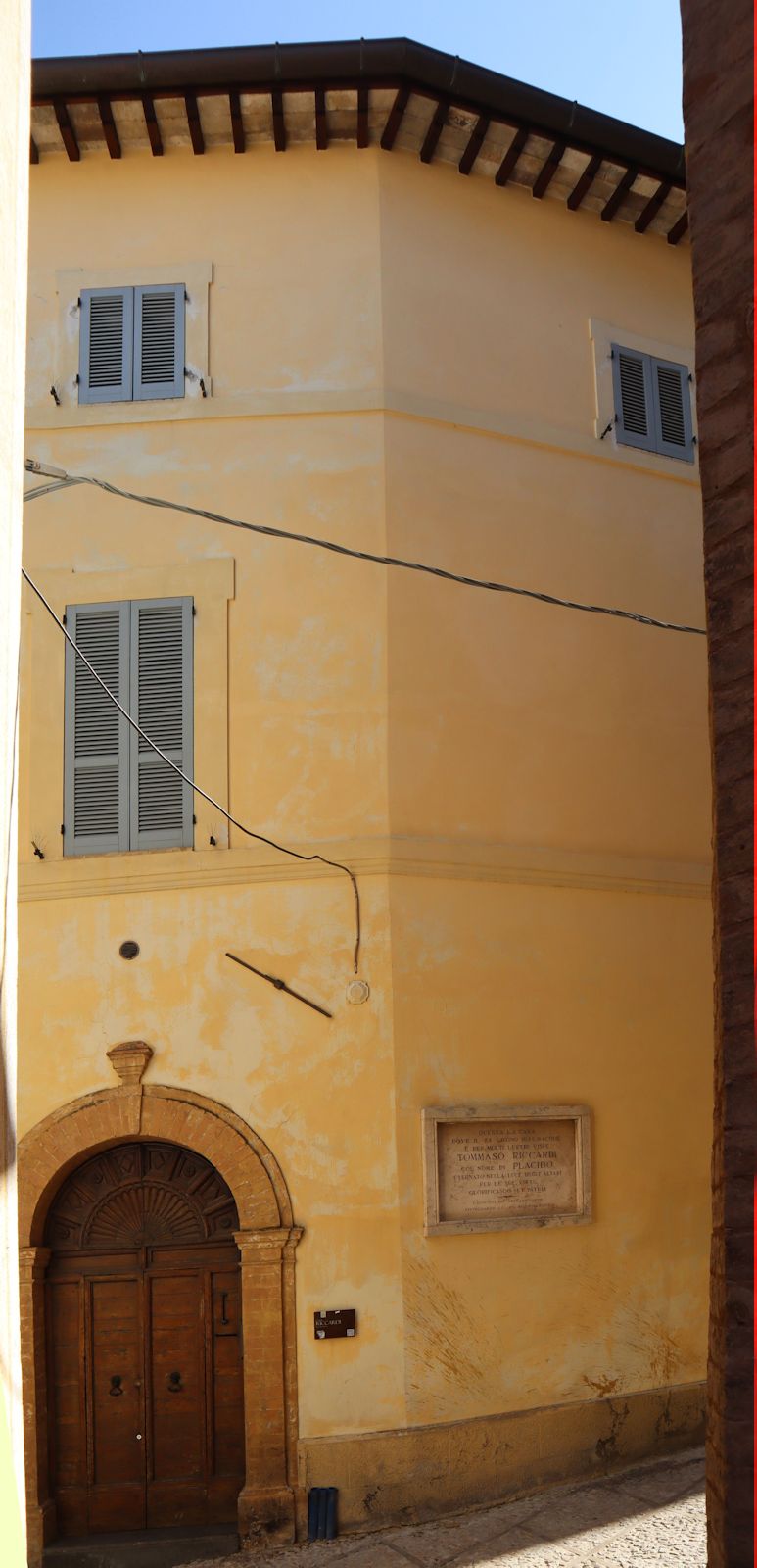 Geburtshaus mit Gedenktafel in Trevi