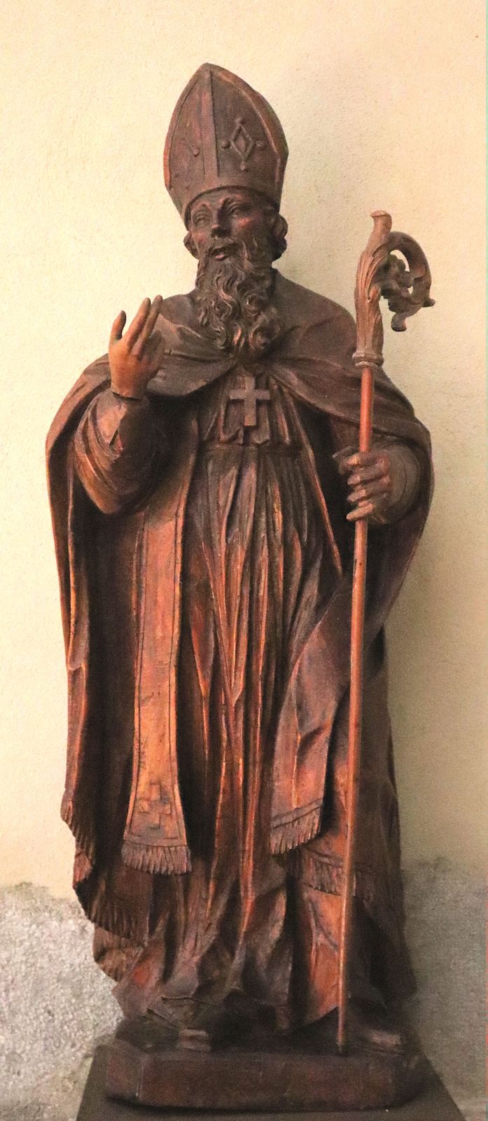 Statue in der ehemaligen Klosterkirche in Sixt-Fer-à-Cheval