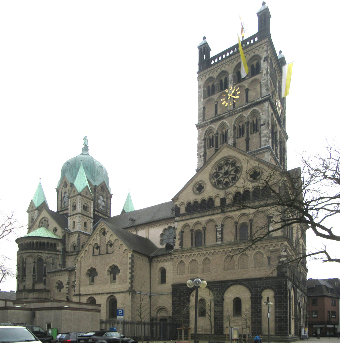 Quirinius-Münster in Neuss