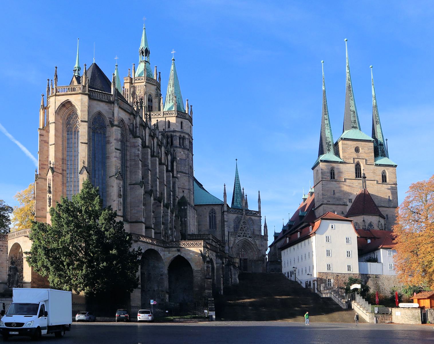 Dom (links) und Severikirche in Erfurt