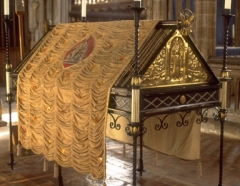 Schrein über dem Grab von Swithum in der Kathedrale von Winchester aus dem Jahr 1962