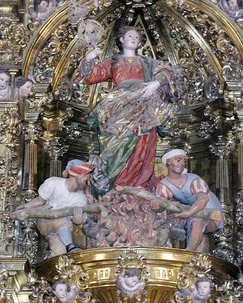 Altar in der Thekla-Kapelle in der Kathedrale in Burgos in Spanien