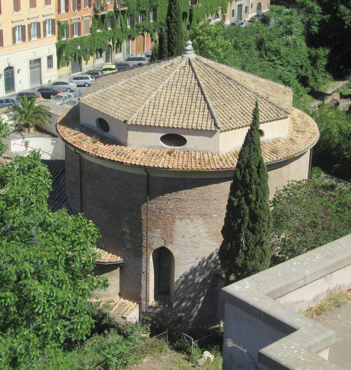 Kirche San Teodoro in Rom, gesehen vom Palatin aus