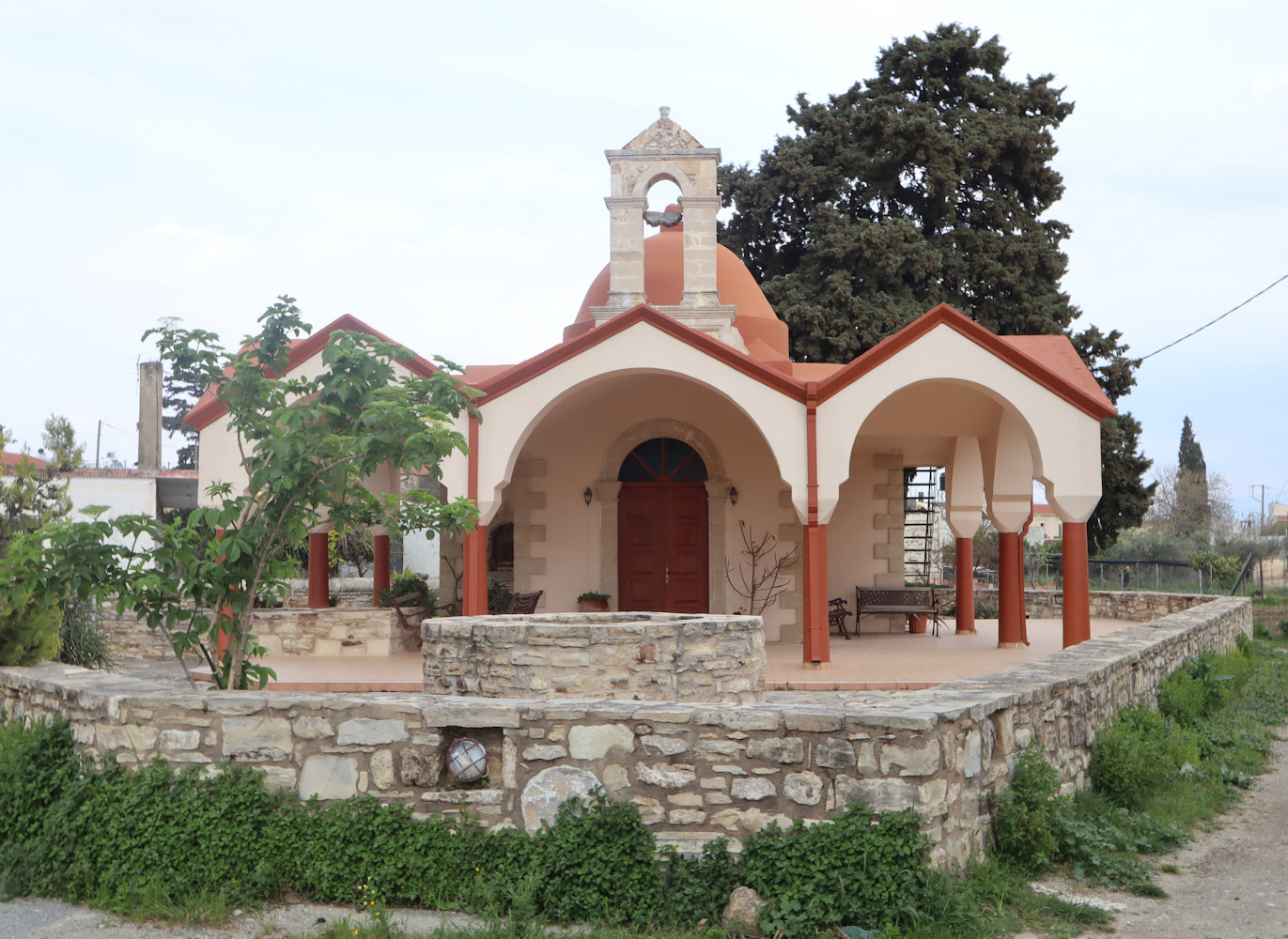 Die Kapelle über den - angeblichen - Gräbern der zehn heiligen Märtyrer in Ágii Déka an der Stelle der früheren Viehtränke