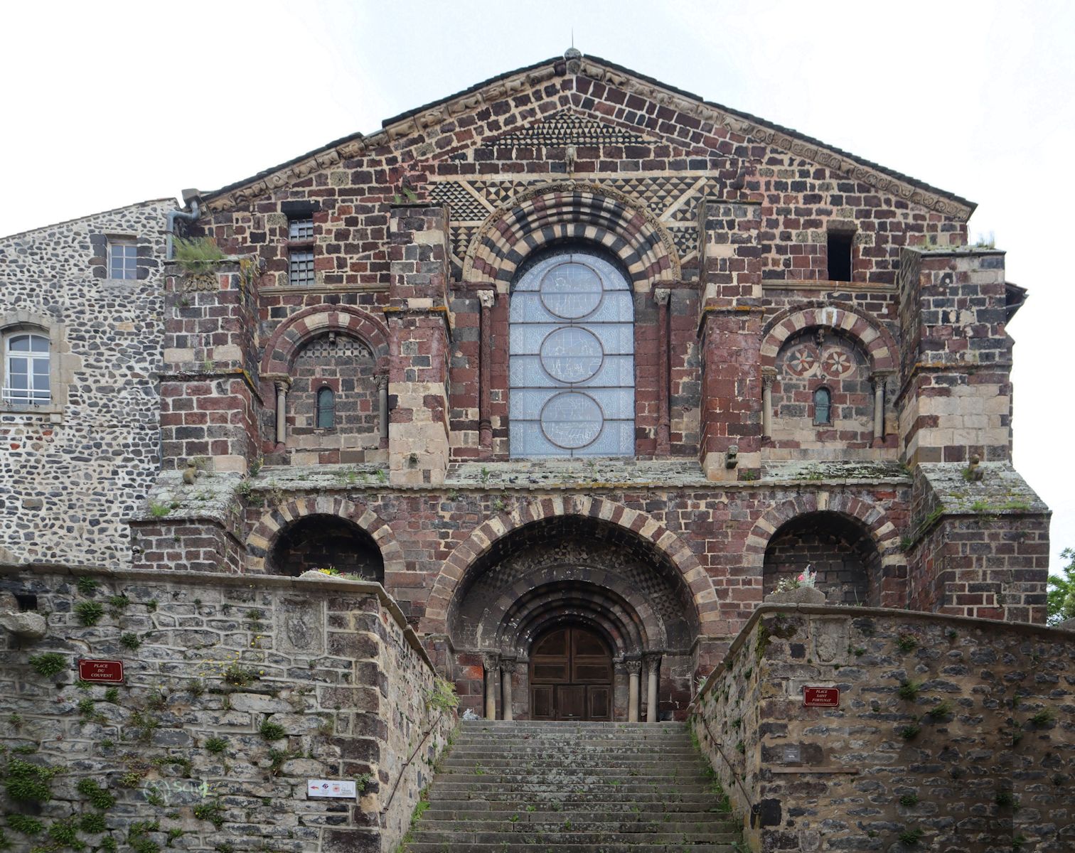 Abteikirche St-Chaffre im heutigen Le Monastier-sur-Gazeille