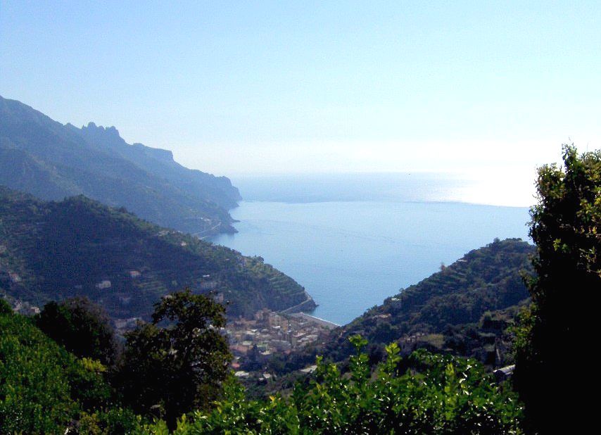 Minori und Meer an der Amalfiküste