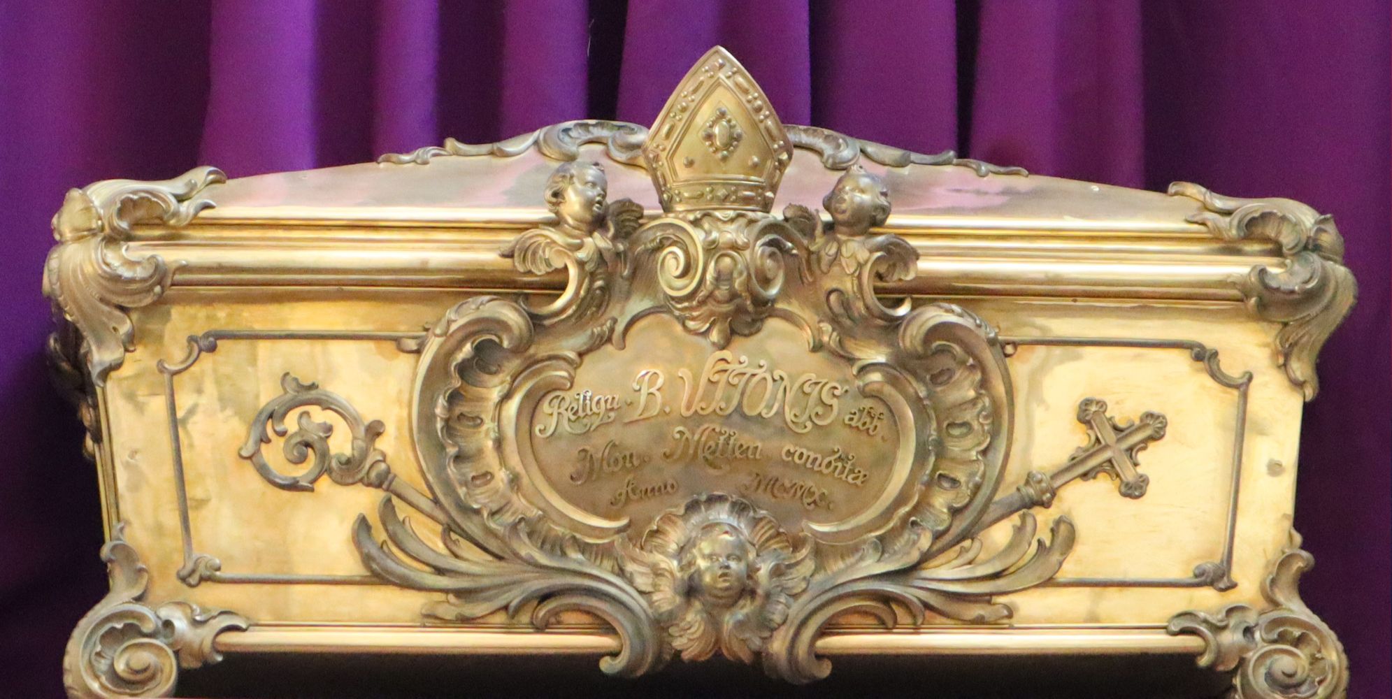 Uttos Reliquien in der Klosterkirche in Metten