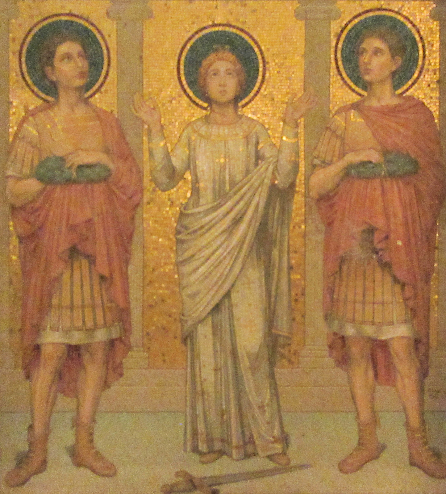 Giovan Battista Giovenale: Mosaik mit Cäcilia (Mitte), Valerianus und Tiburtius, 1899 - 1901, in der Krypta der Kirche Santa Cecilia in Trastevere