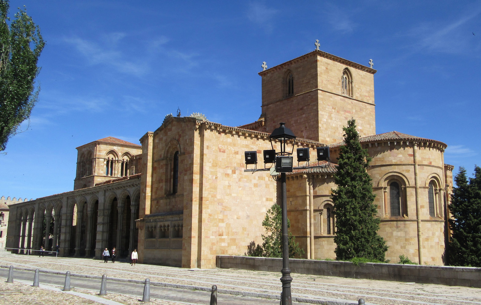 Basilika San Vicente, unmittelbar vor der Stadtmauer in Ávila