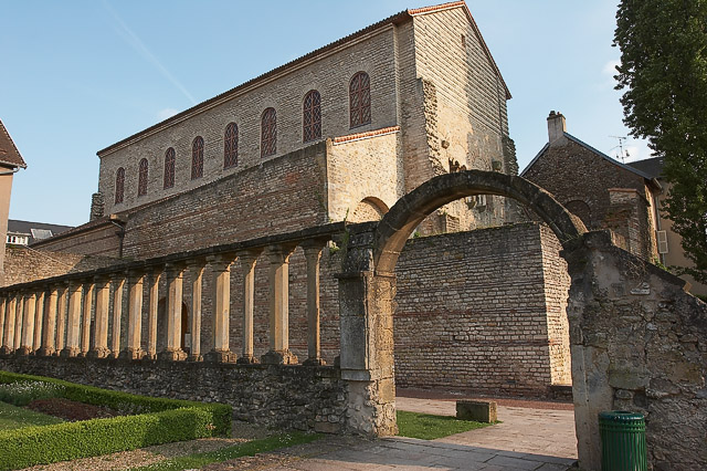 Kirche St-Pierre-aux-Nonnains in Metz, ursprünglich aus der Römerzeit