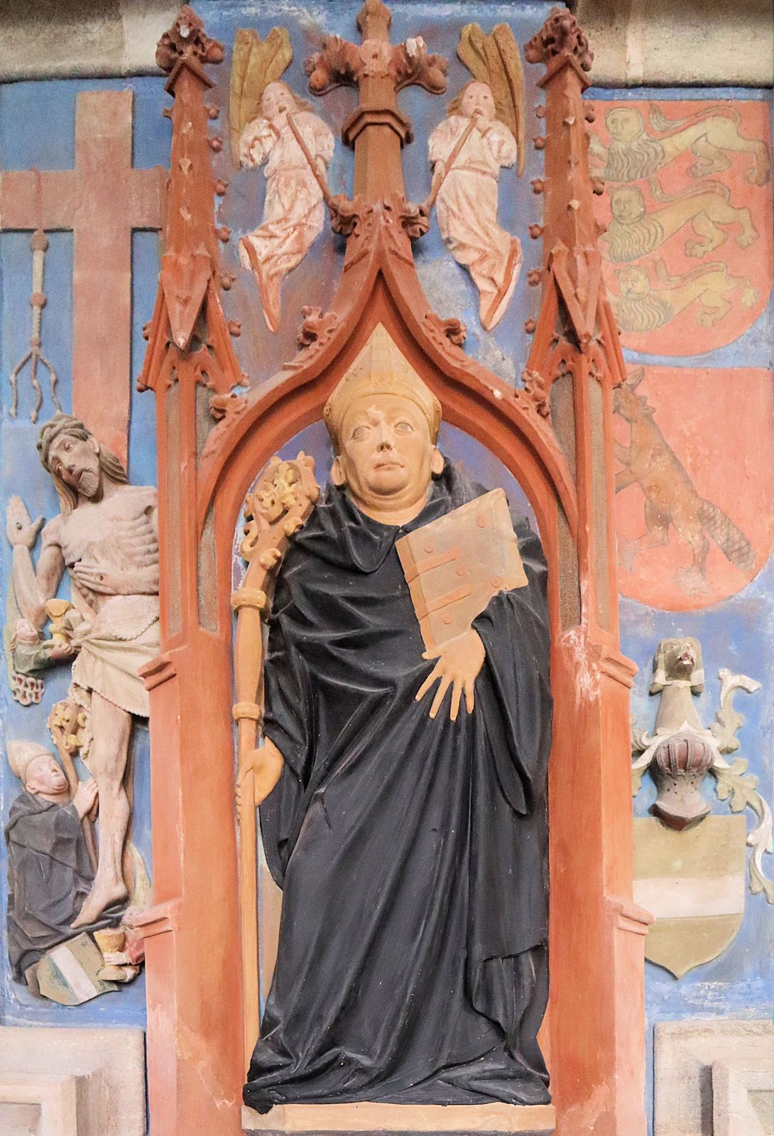 Relief in der Kirche in Heidenheim