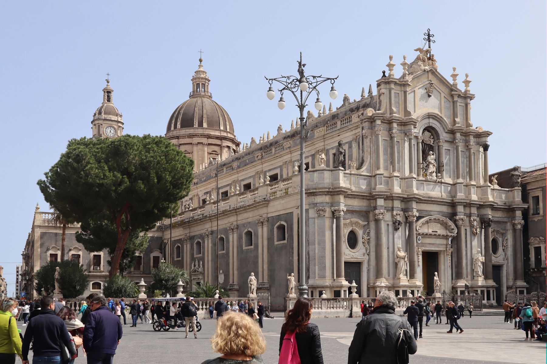 Die Agatha geweihte Kathedrale in Catania
